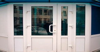 Пластиковая входная группа Серов, цена от 10147 руб.