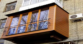 Внешняя отделка балкона Серов цена от 1025 руб. м/2.